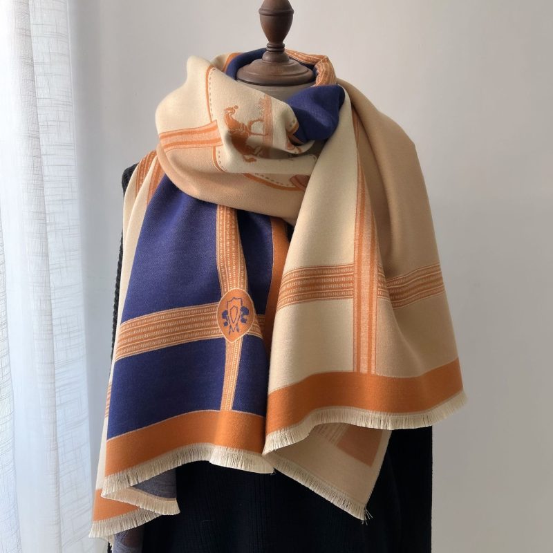 Blocking And Matching Cashmere Scarves - Image 8