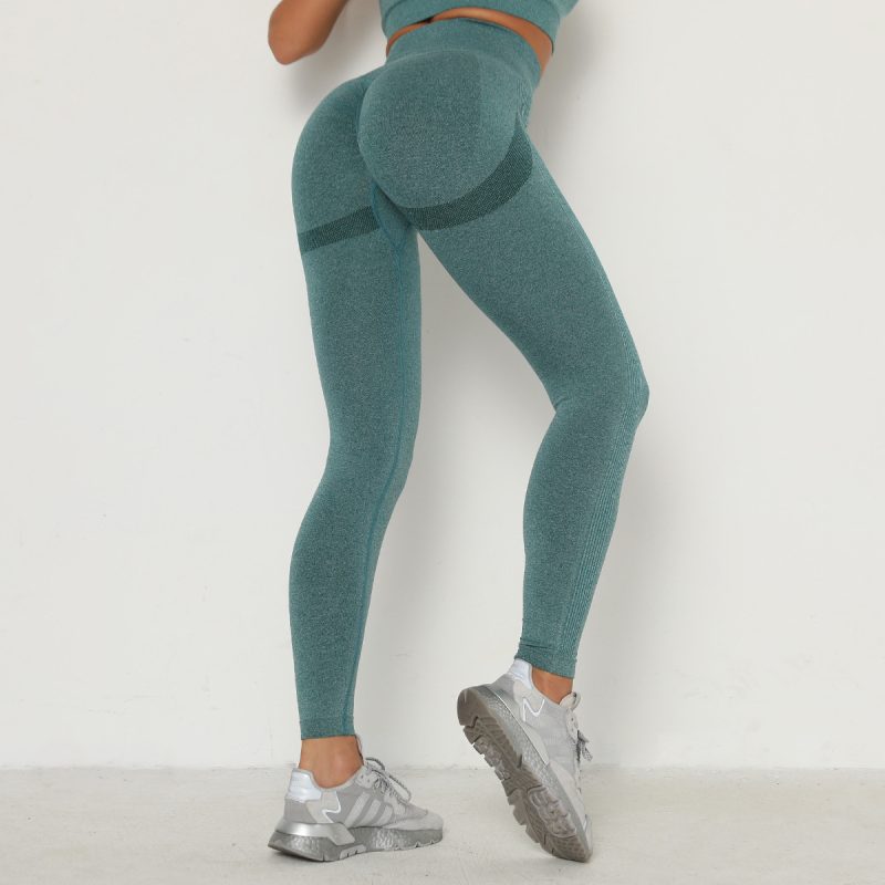 Women's Seamless Knitted Yoga Pants - Image 3