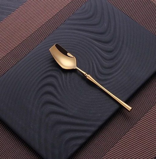 Four-Piece Set Of Stainless Steel Steak Cutlery