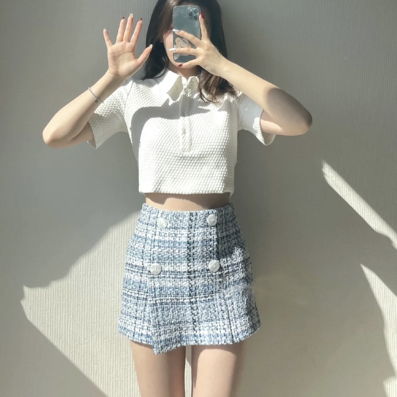 Cropped Short White Top
