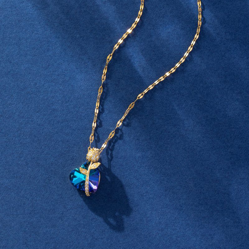 Women's Sapphire Heart Pendant Necklace - Image 9
