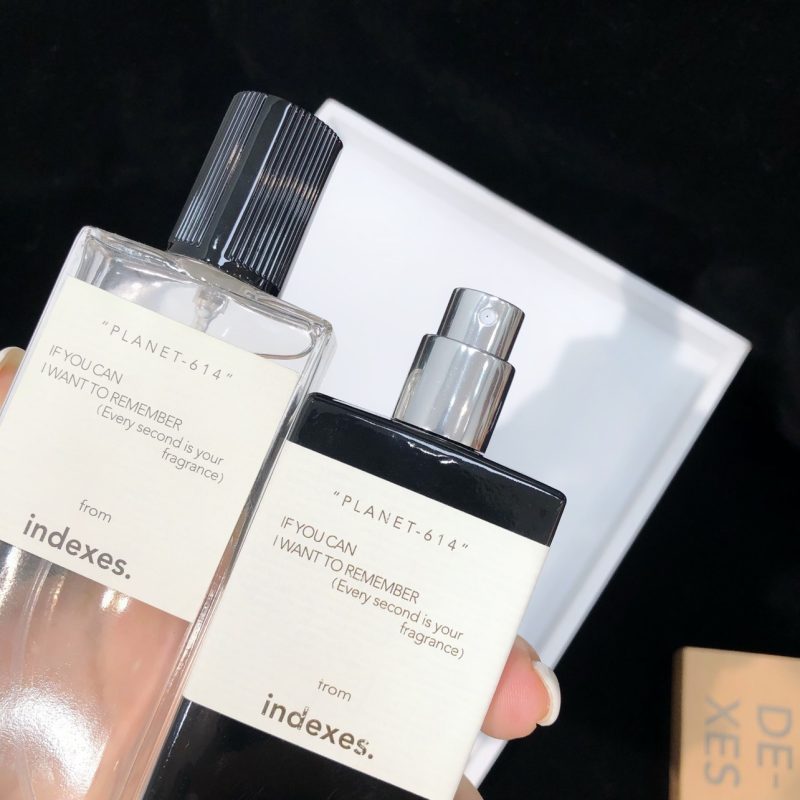 Snow Dip Camellia Round Rose Perfume - Image 3