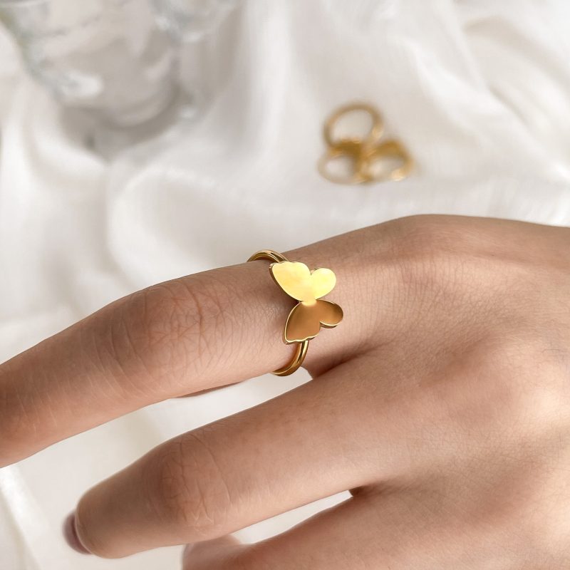 Exquisite Hollow Bow Titanium Plated Gold Ring - Image 5