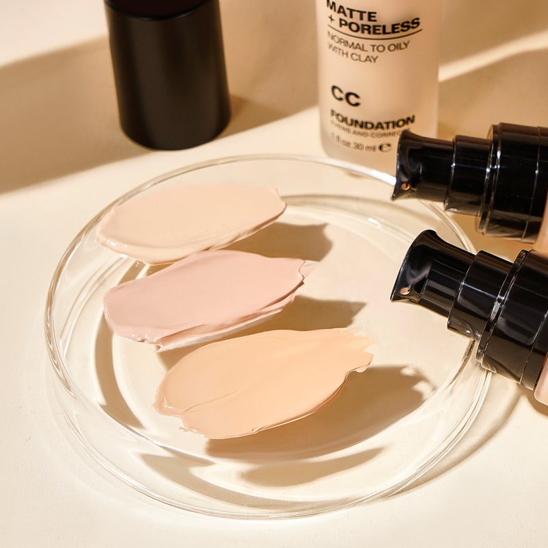 Natural Lasting Liquid Matte Foundation - Image 5
