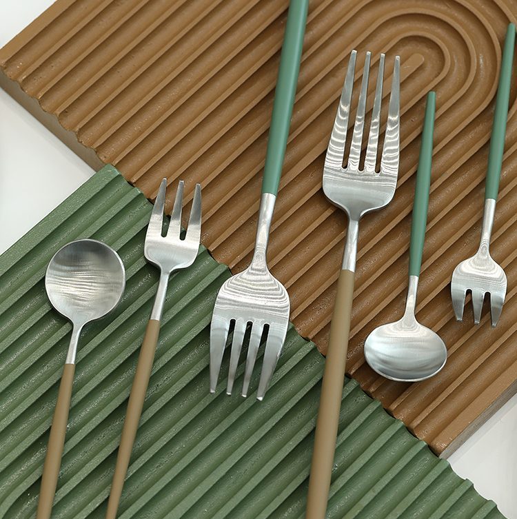 Stainless Steel Electroplating Western Tableware Cutlery Set