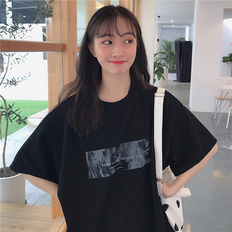 Short-Sleeved Loose Top