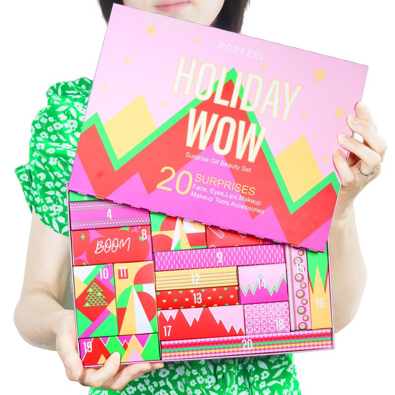 Holiday Lipstick Eye Shadow Gift Set