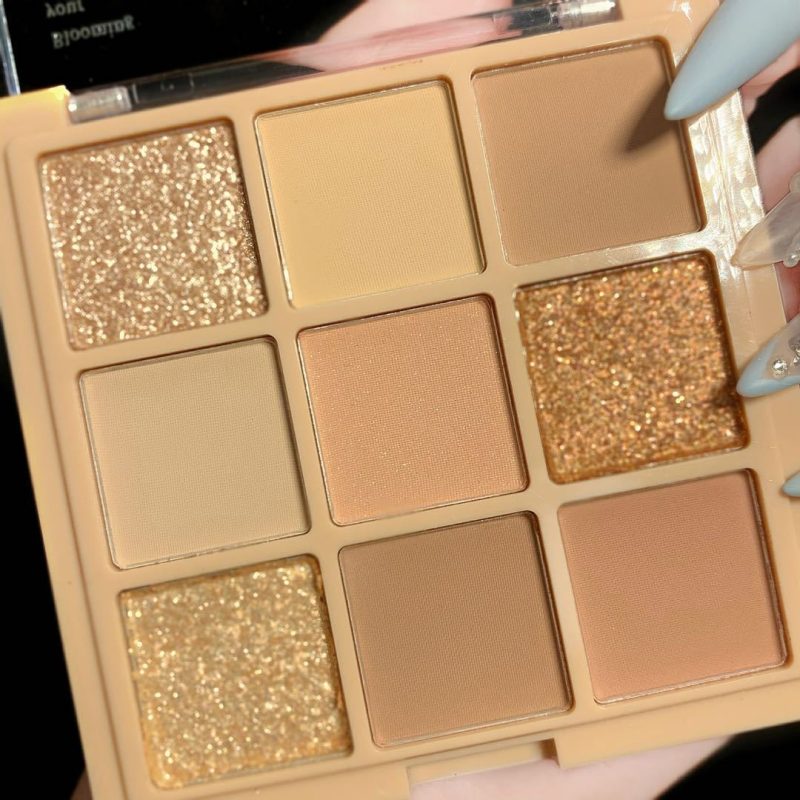Shimmer Matte Earth Tone Eye Shadow - Image 3