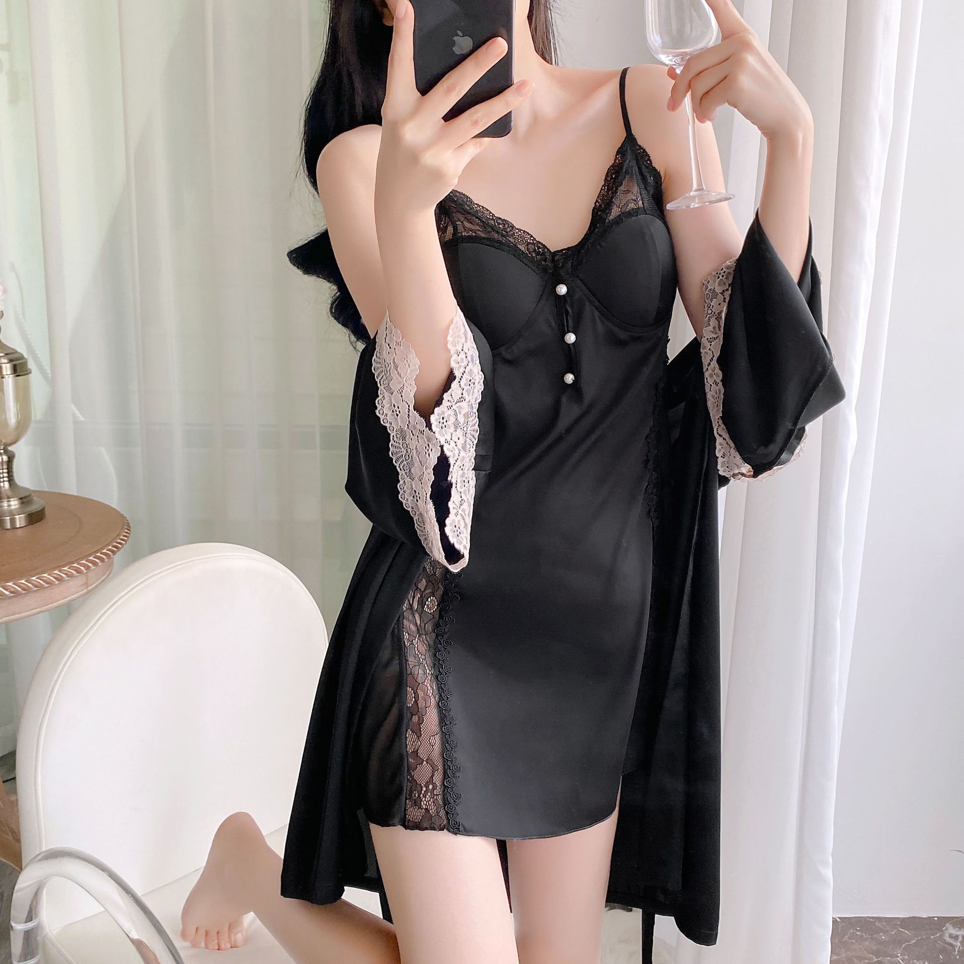 8ab50d1b-de40-461e-a890-c2a9da1e5fc6.jpg