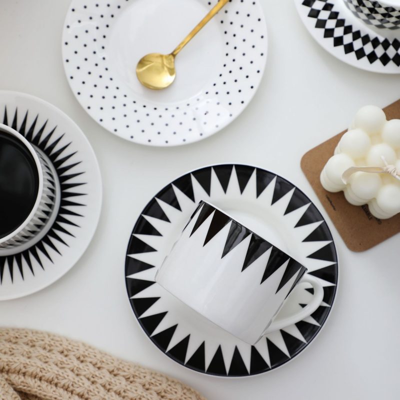 Nordic Black And White Geometry Coffee Cup Suit - Image 10