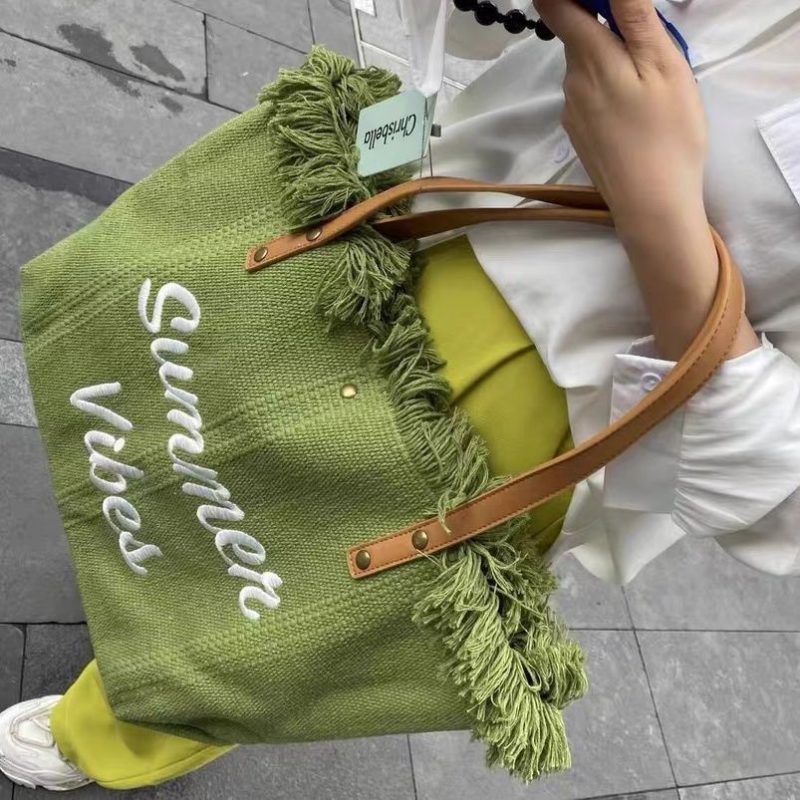 Aesthetic Tote Handbag With Tassel - Image 7