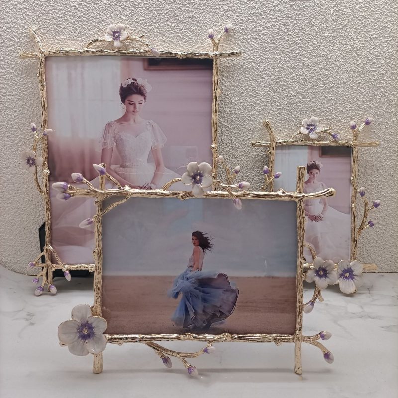 Metal Fashion European Style Photo Frame - Image 3