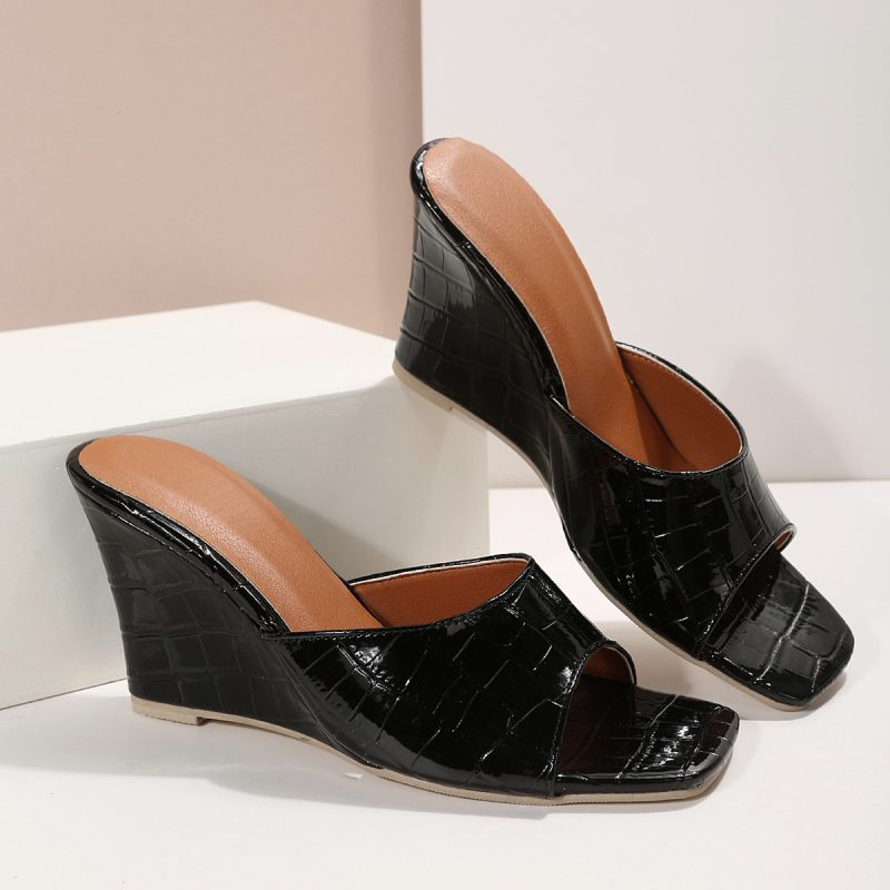 Plaid Textured Wedge Slippers - Image 7