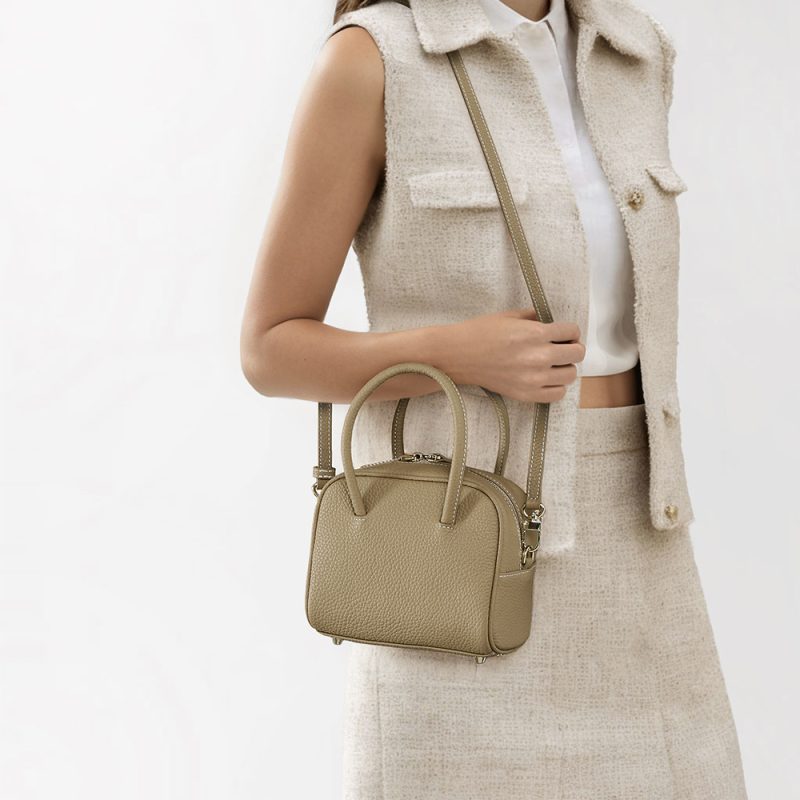 First Layer Cowhide Tote Bag - Image 7