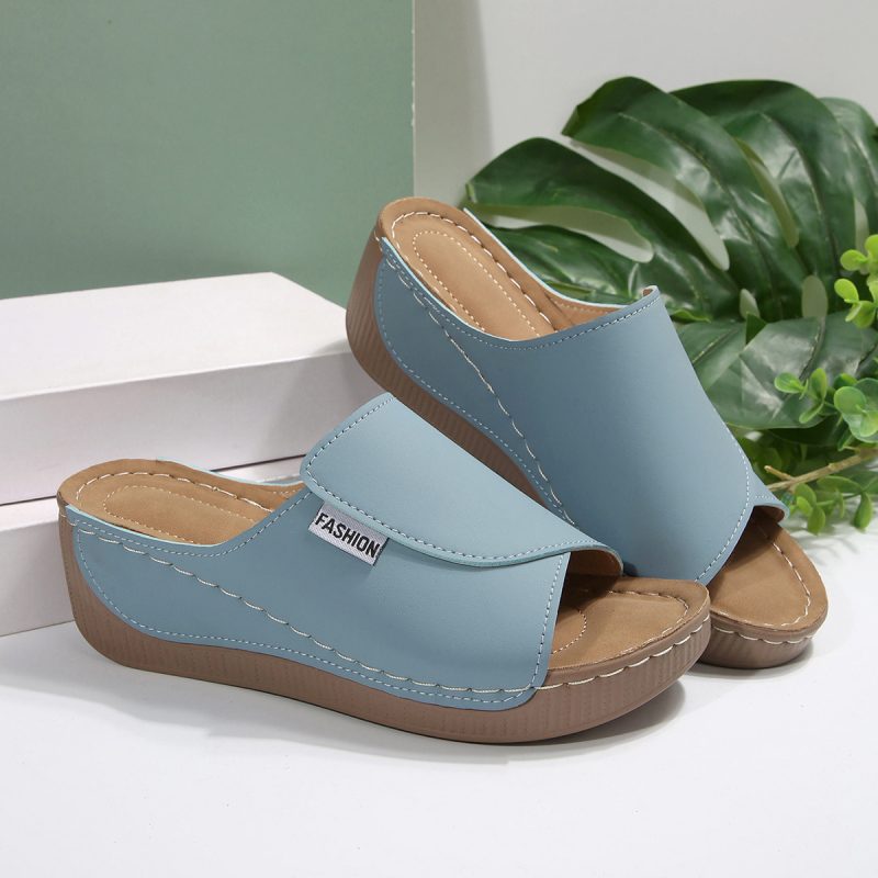 Stylish Peep Toe Wedge Slippers - Image 2