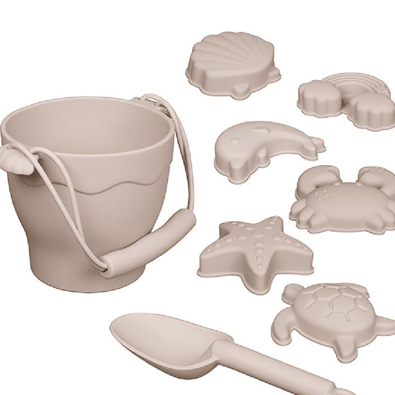 Silicone Children's Beach Mud Bucket Toy - Image 4