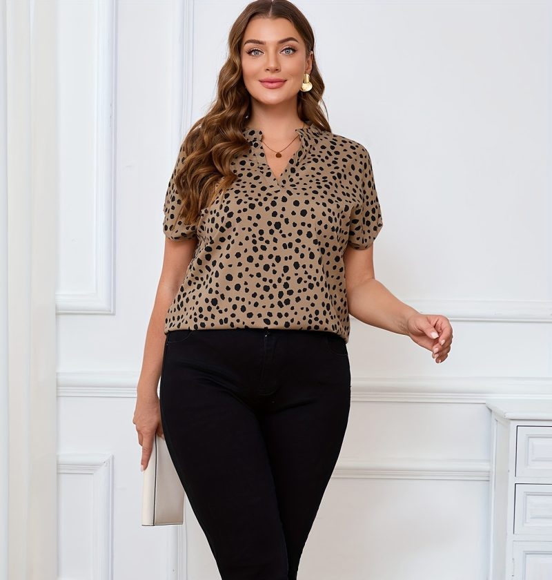 Plus Size Polka Dot V-Neck Top