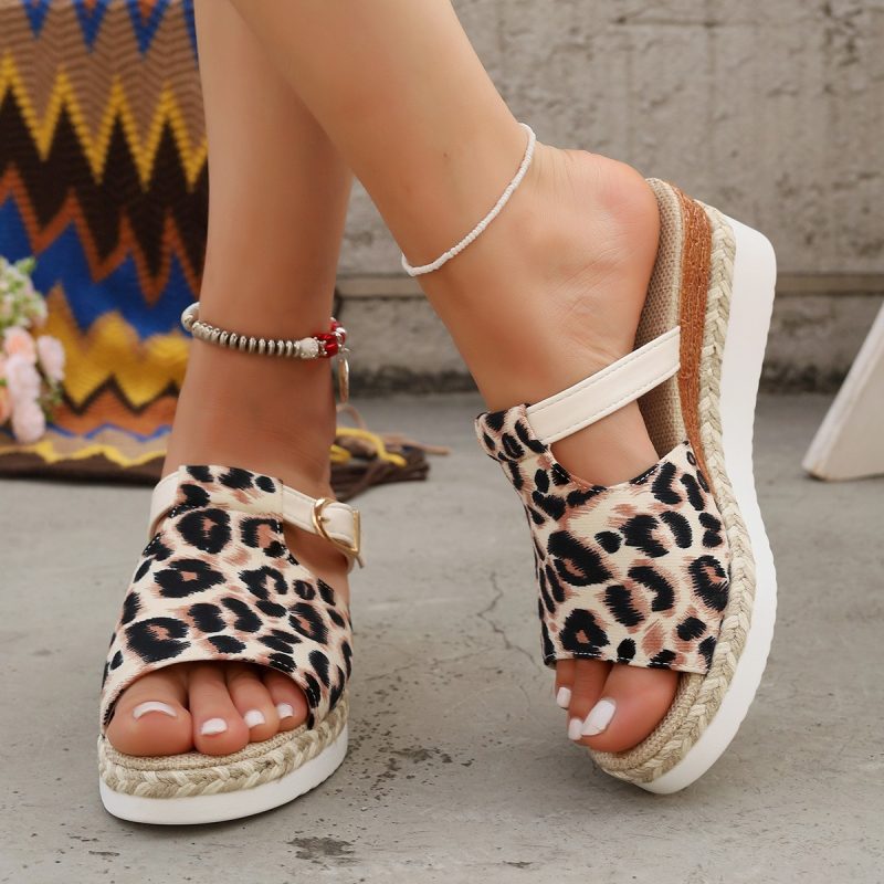 Wedge Platform Leopard Print Slippers - Image 2