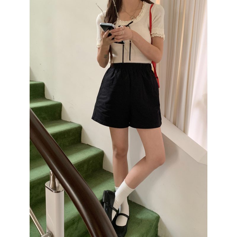 Elastic Waist Washed Cotton A- Line Shorts - Image 2