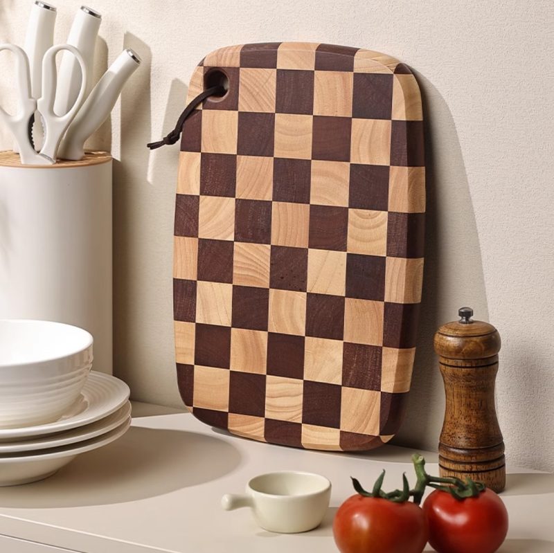 Solid Wood Acacia Mangium Chessboard Cutting Board