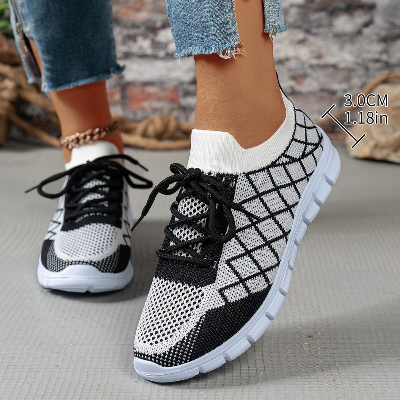Comfortable Flyknit Lace Color Block Shoes - Image 8