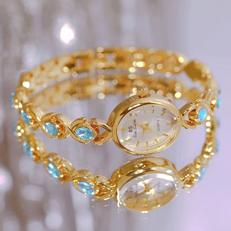 Oval Sapphire Light Luxury Watch