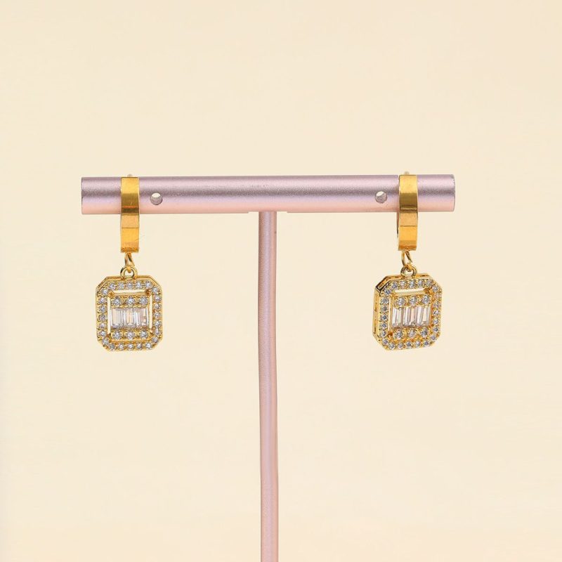 Sugar Cube Titanium Steel Earring - Image 5