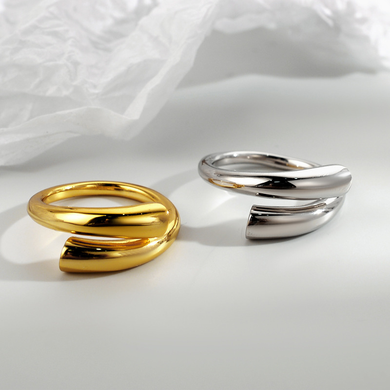 Geometric Lines Minimalist Ring