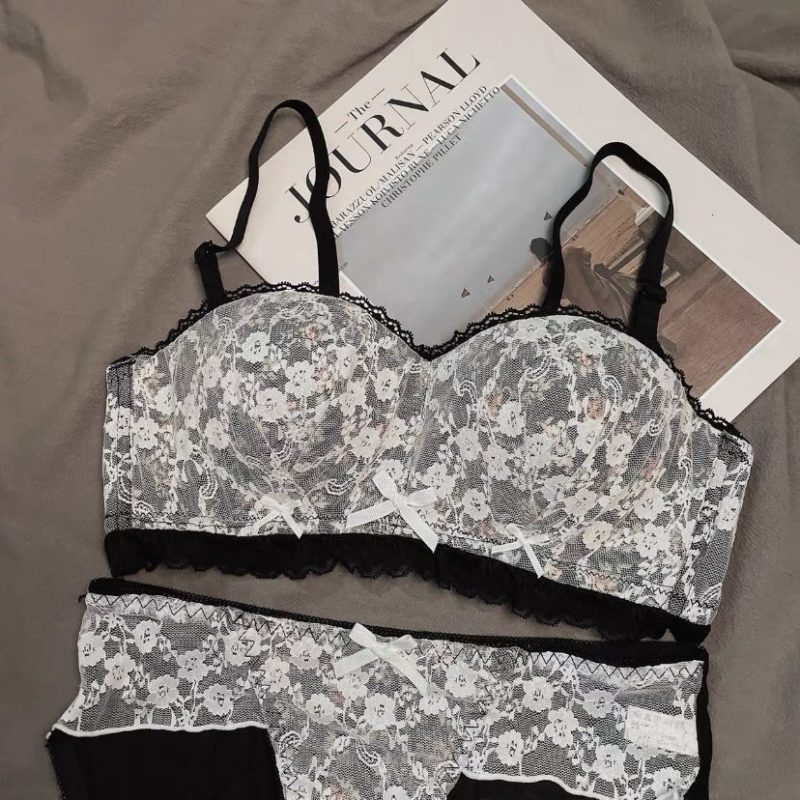 Sweet French Floral Lingerie - Image 3