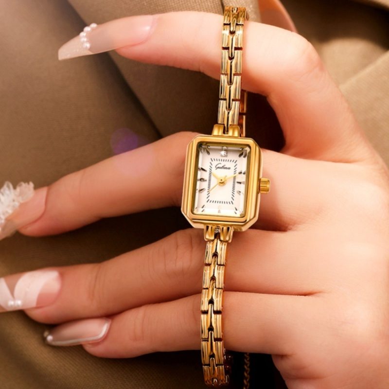 Mini Thin Chain Women's Quartz Watch