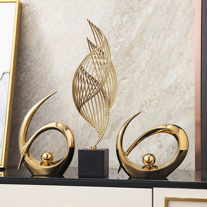 Modern Light Luxury Abstract Craft Ornament