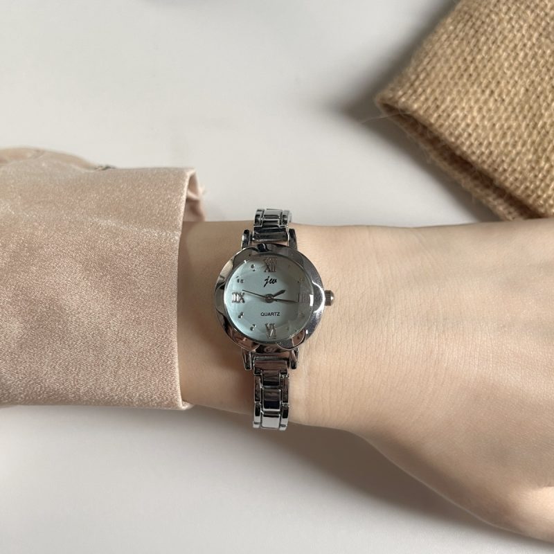 Women's French Special Luxury Watch - Image 2