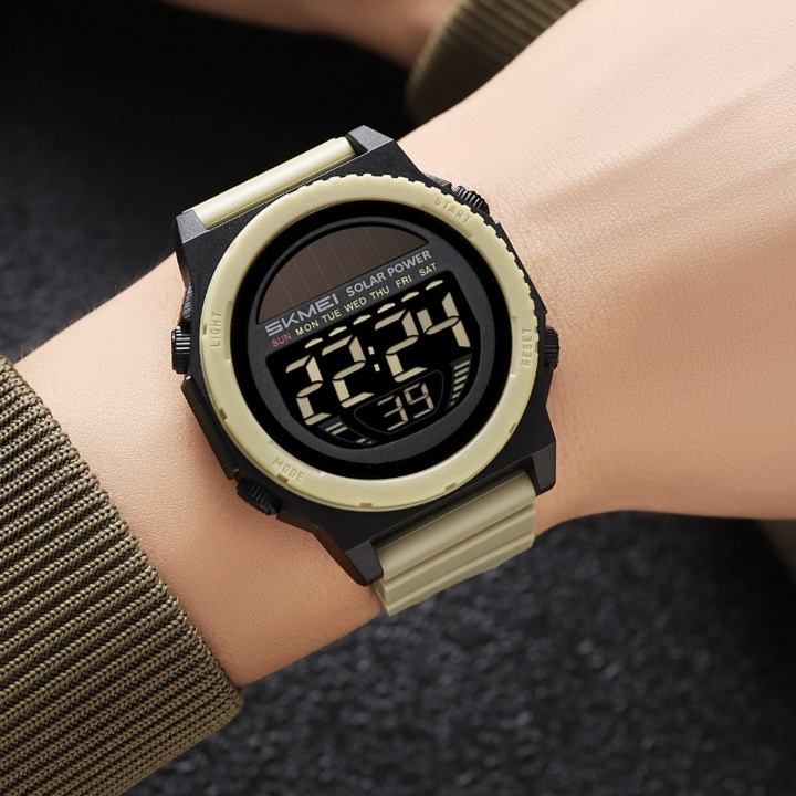 Solar Multifunctional Waterproof Watch