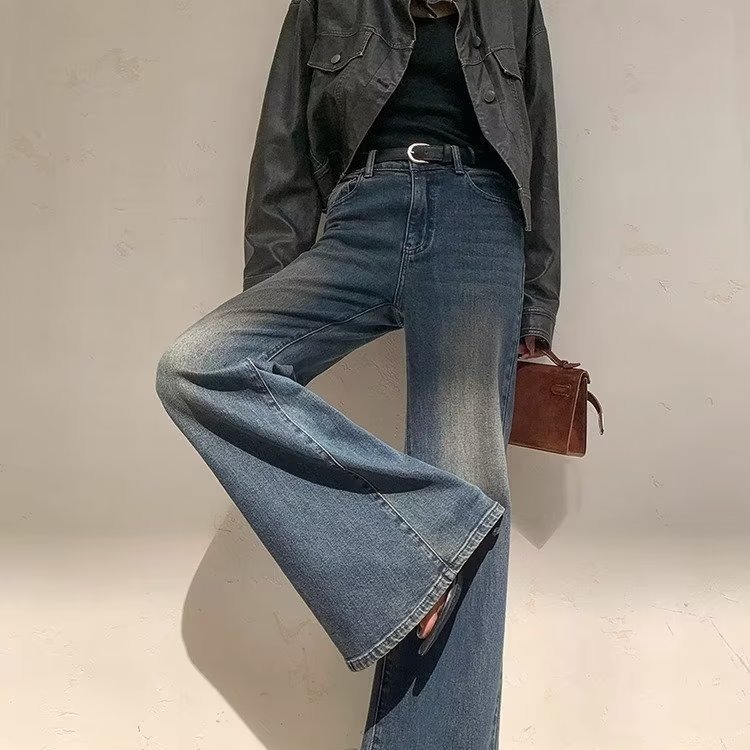 Retro Washed Micro-Pull Mop Jeans