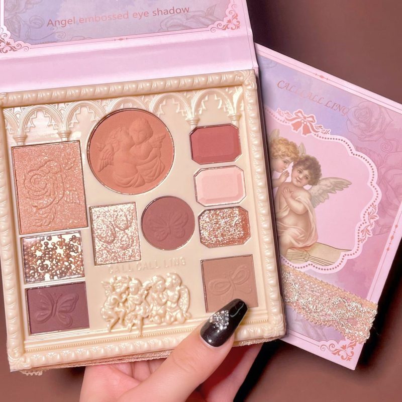 Highlight Embossed Angel Blush Eyeshadow - Image 6