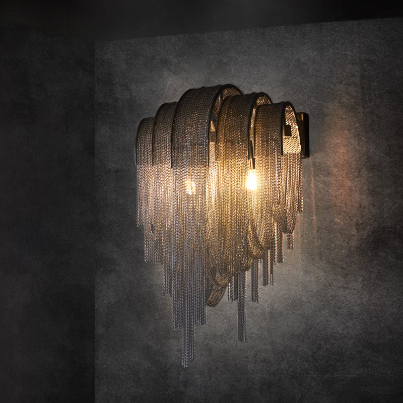 Italian Aluminum Chain Tassel Wall Lamp