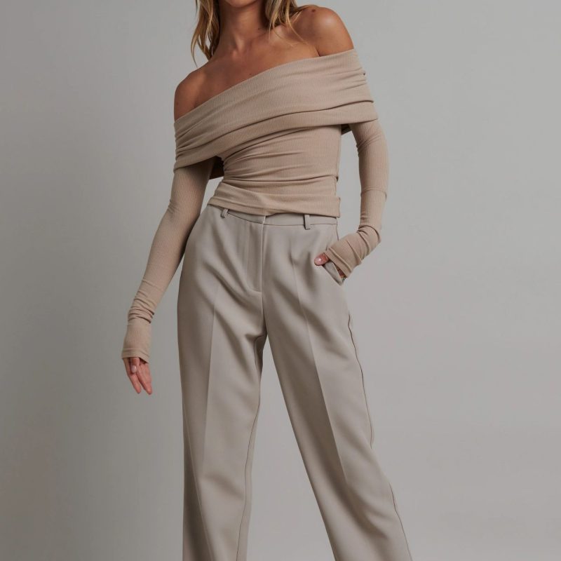 Women's Off-the-shoulder T-shirt