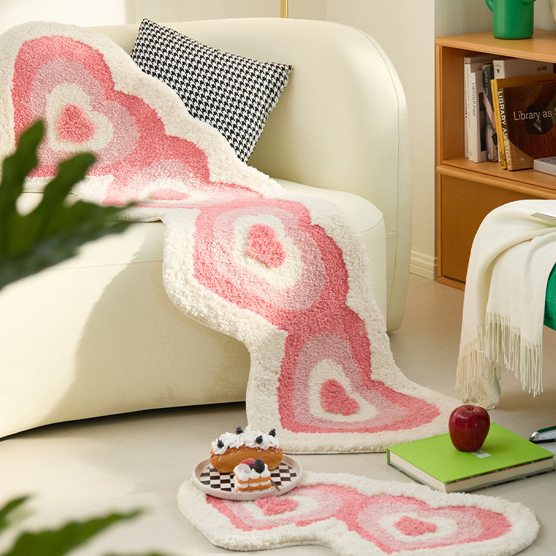Plush Thickened Heart Shaped Bedroom Carpet