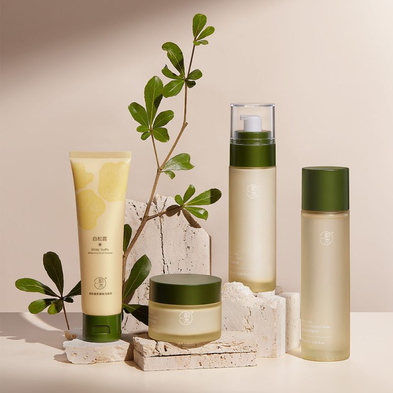 Four-piece White Truffle Essence Toner And Lotion Set