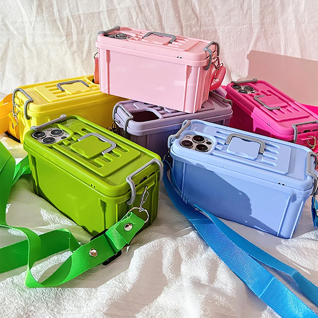 Silicone Hot Storage Crossbody Lanyard Phone Shell For iPhone