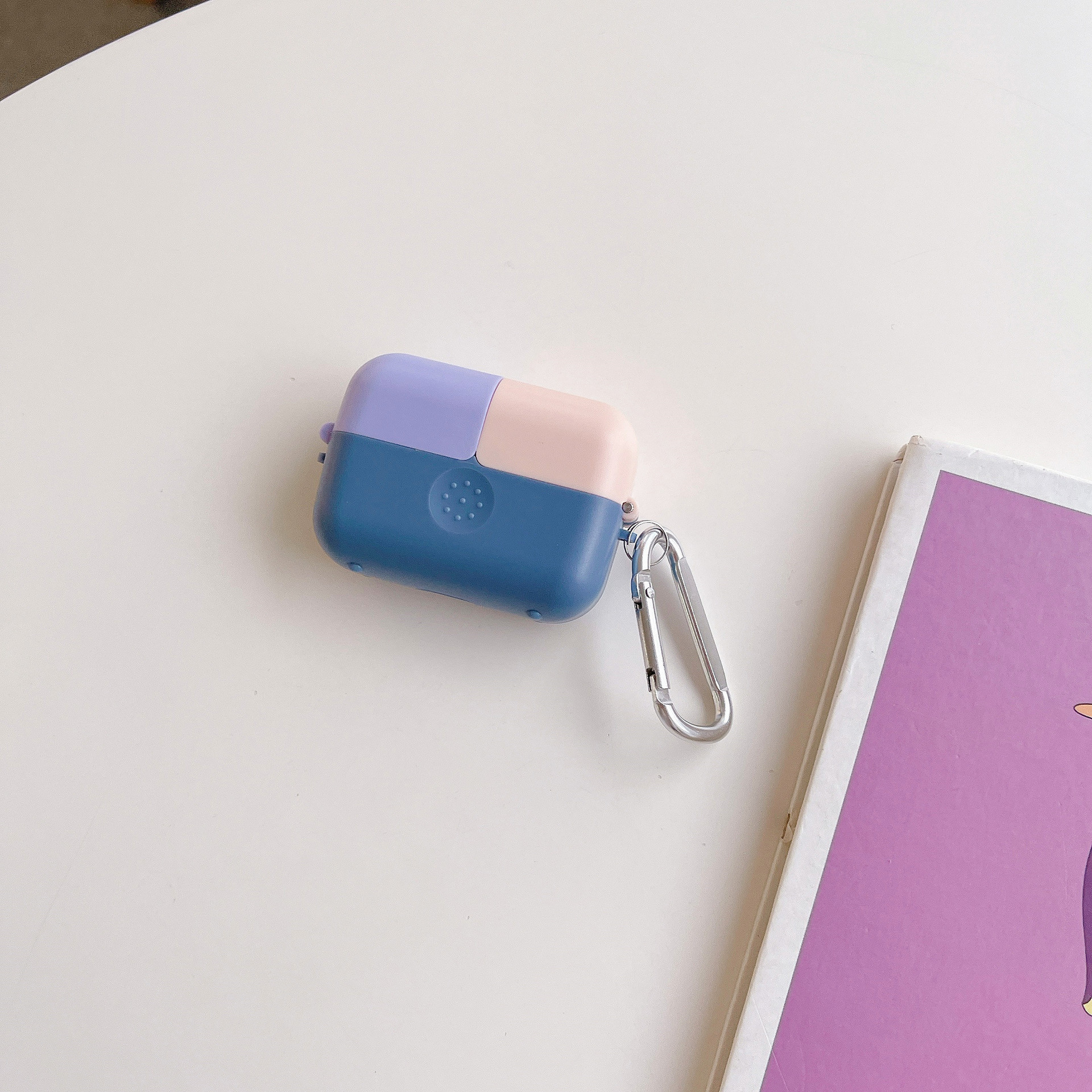 Anti-fall Bluetooth Magic Earphone Case - Image 6