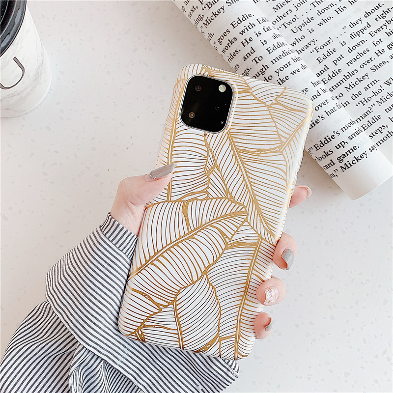 Printed Leaf Phone Case