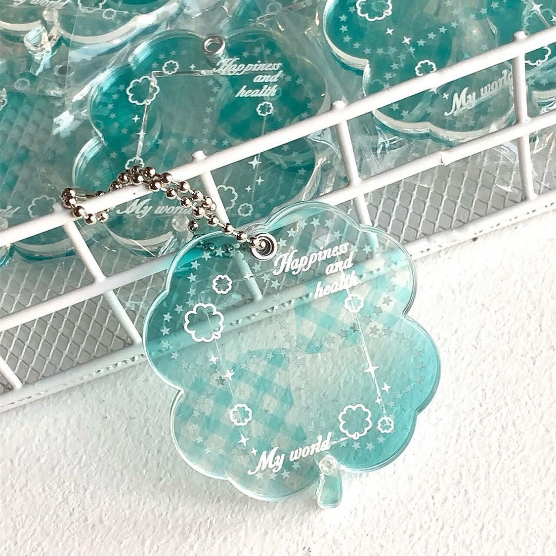 Lucky Four-Leaf Clover Pendant Keychain