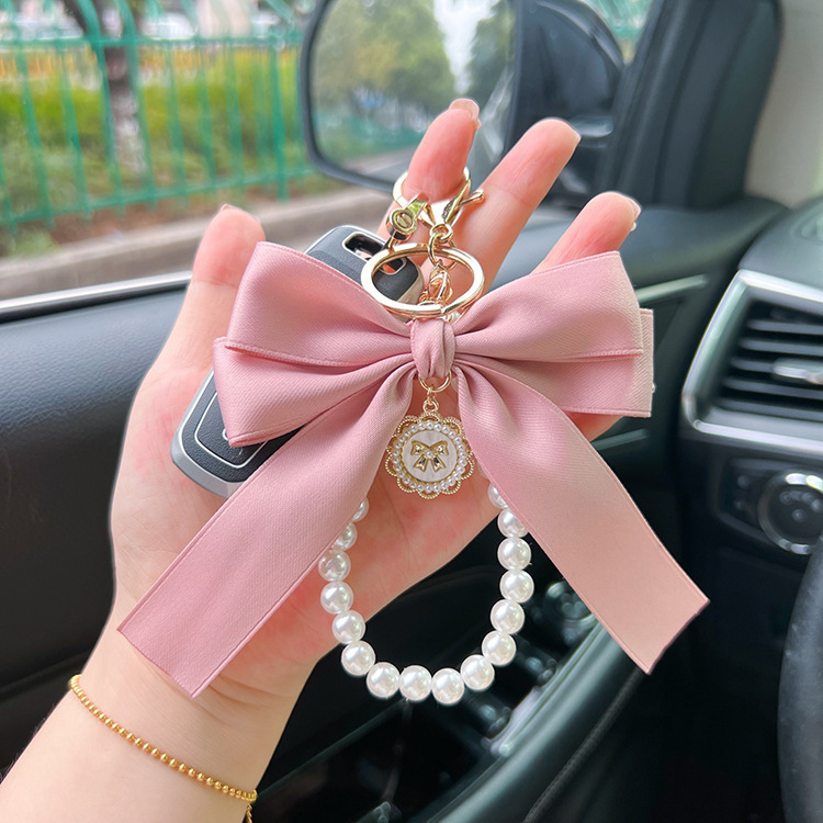 Bow Pearl Metal Keychains