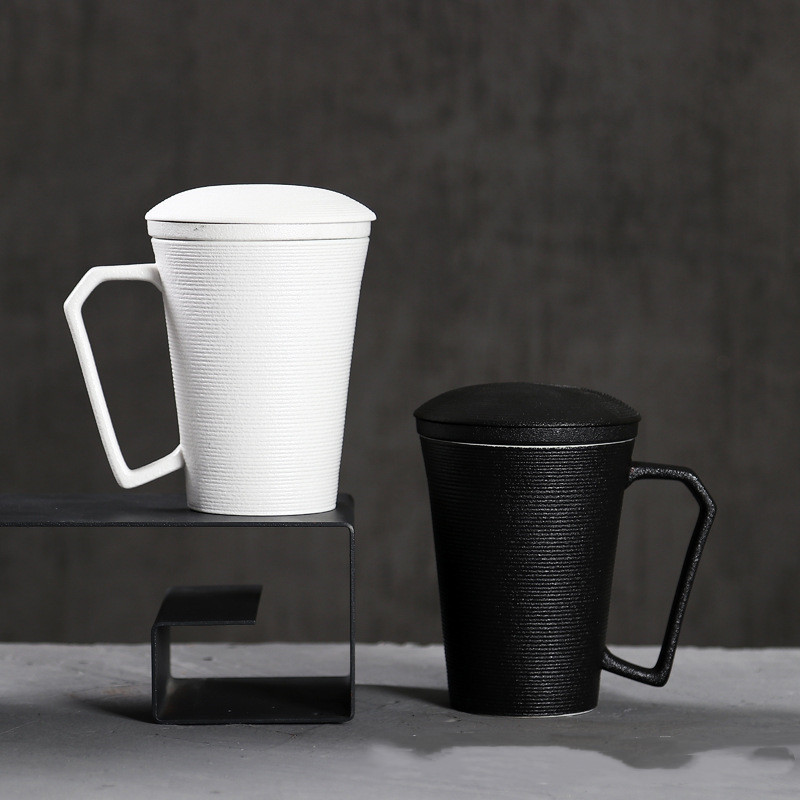 Creative Travel Mug With Cover