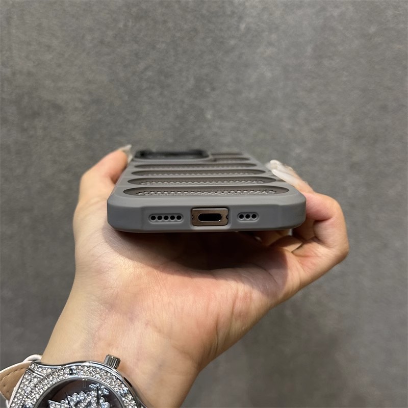 Breathable Dissipation Mesh Hard Bumper Cover - Image 4