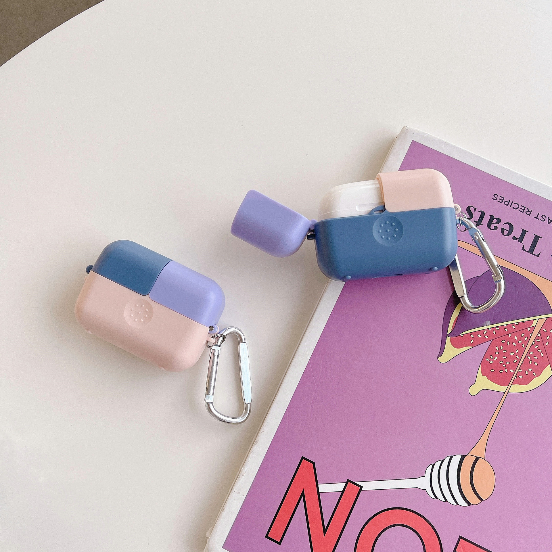 Anti-fall Bluetooth Magic Earphone Case - Image 7