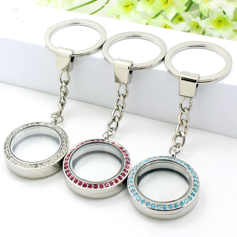 Fashionable Stainless Steel Keychain