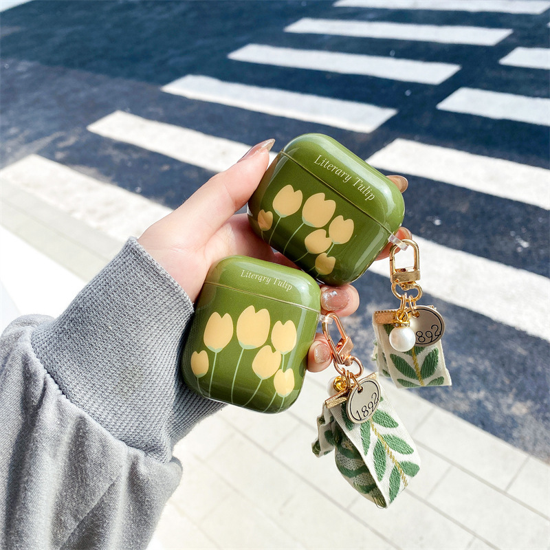 Retro Green Tulip Wireless Earphone Case