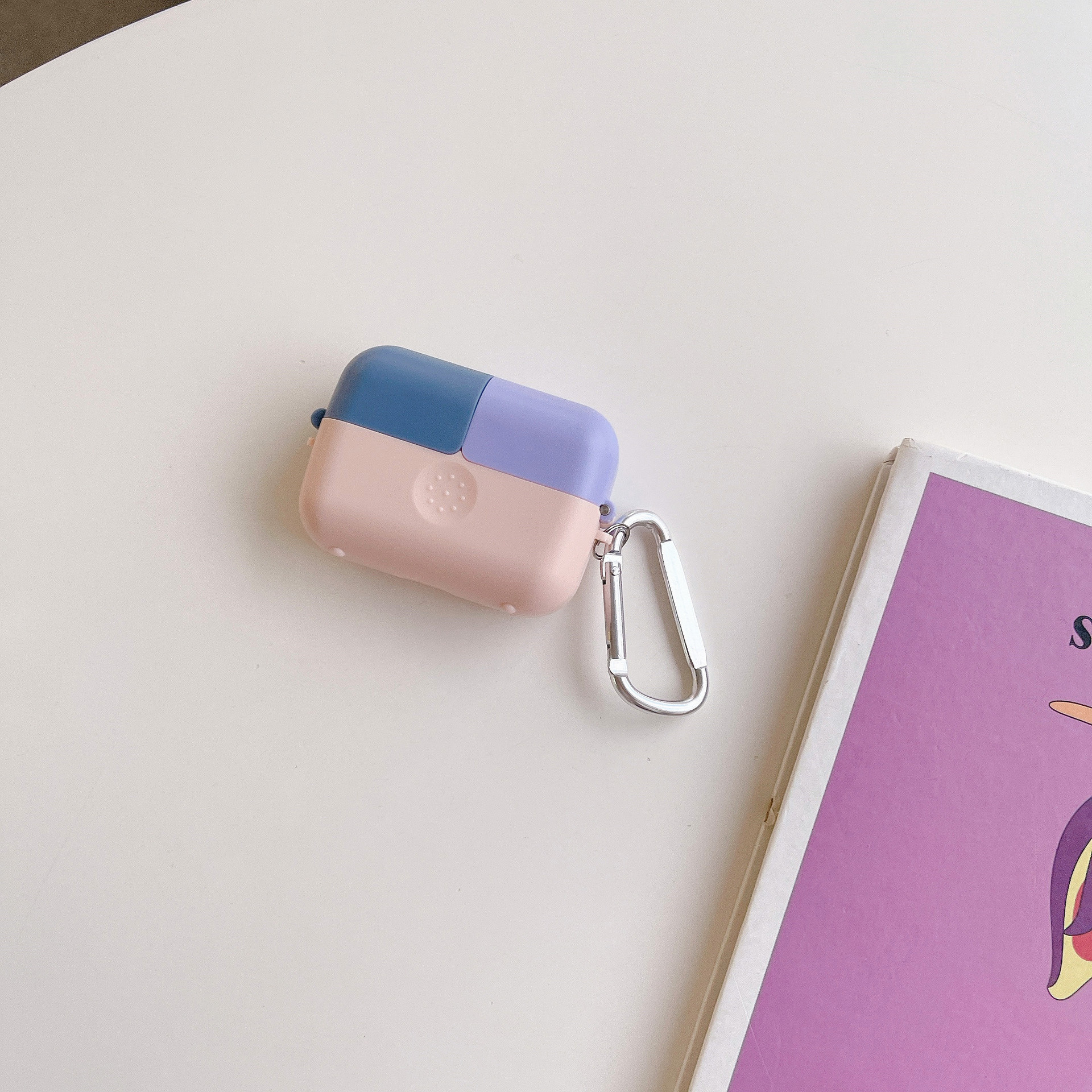 Anti-fall Bluetooth Magic Earphone Case - Image 8